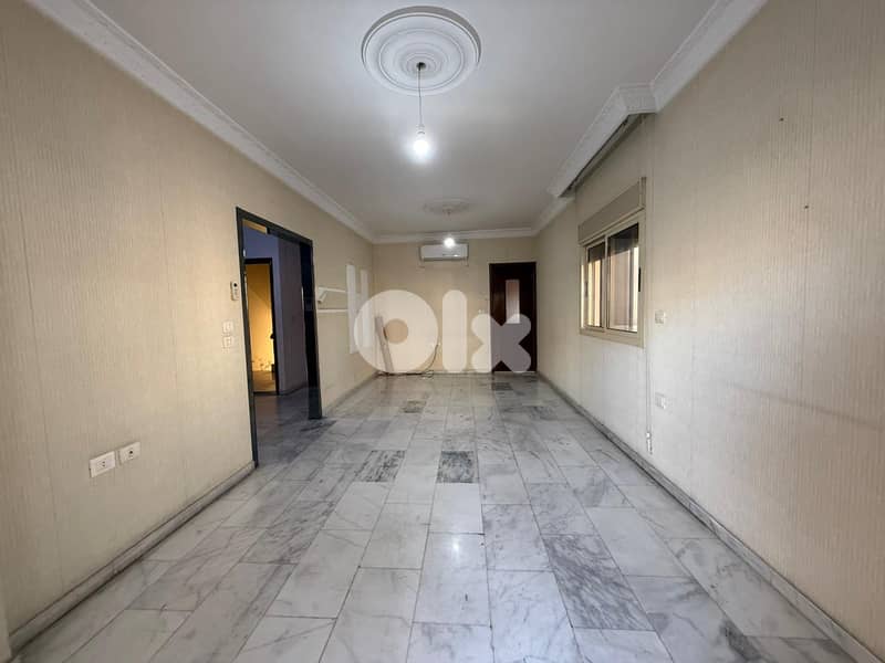 Apartment for rent in Sakyet Janzerشقة للإيجار في ساقية جنزير 0