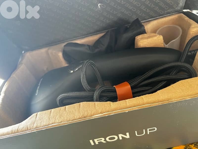 HAND PORTABLE STEAM IRON 4