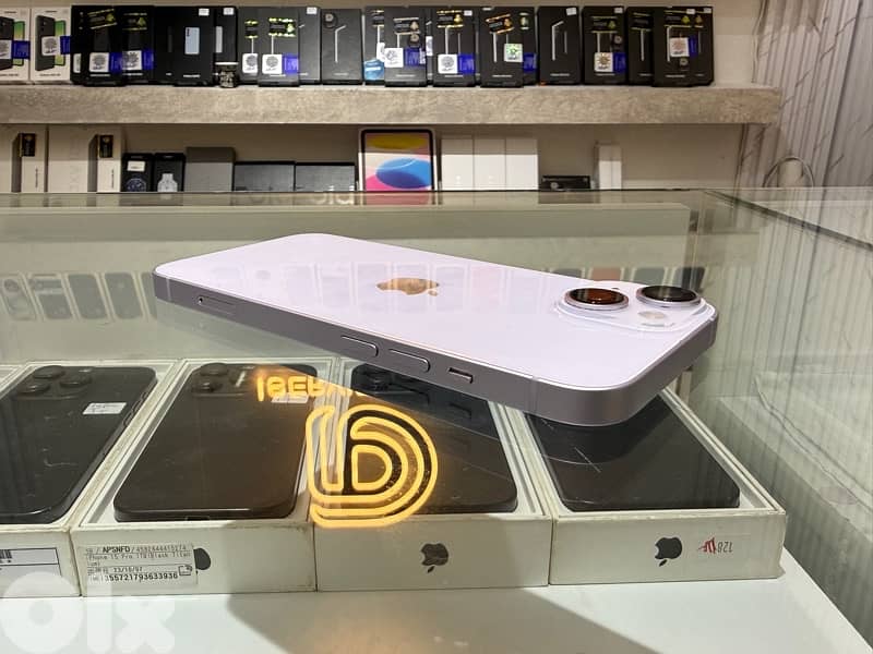 iPhone 14 128Gb Like New: - Mint Condition 3