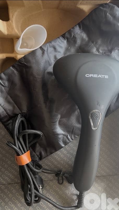 HAND PORTABLE STEAM IRON 7