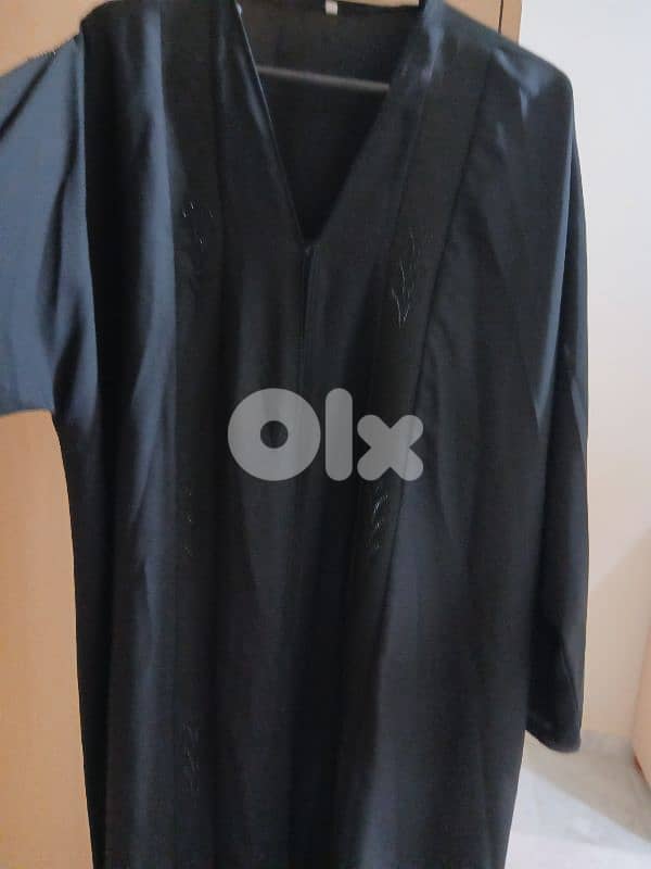 عبايات  فساتين  جلابيات 2