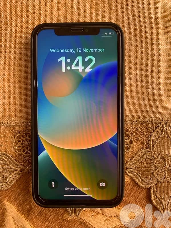 تلفون أيفون xs مغير شاشة بلا فيس أيدي مستعمل نضيف السعر 125$ 2