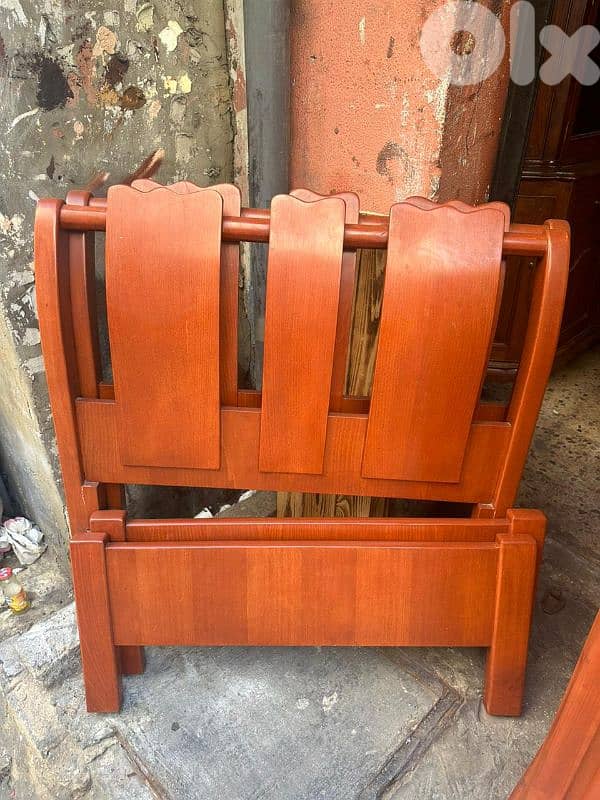 تختين مفرد خشب زان مع فرشات 0