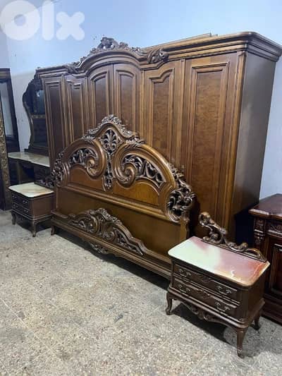 اوضة نوم ملكية حفر خشب زان انكليزية