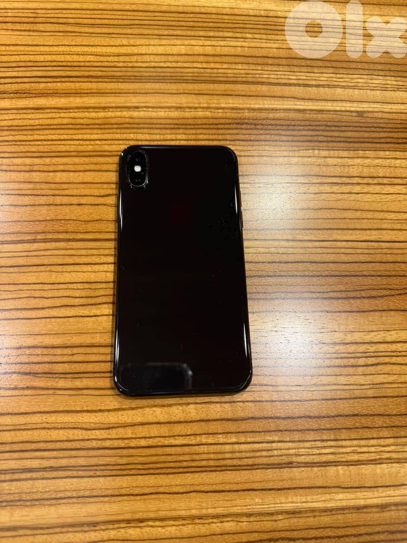 Iphone X 64 GB cleanest condition excellent battery health 1