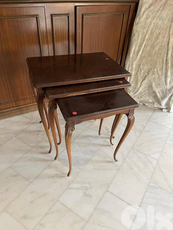 طقم طاولات انكليزي قديم خشب زان 1