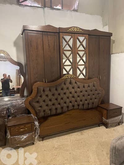 اوضة نوم شغل توصاية ملبسة قشرة سنديان شبه جديدة