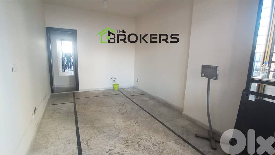 Shop for Rent in Dekwaneh محل للايجار في الدكوانة 0