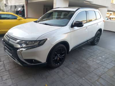 Mitsubishi Outlander 2019 full 7 seats 4 cylinder
