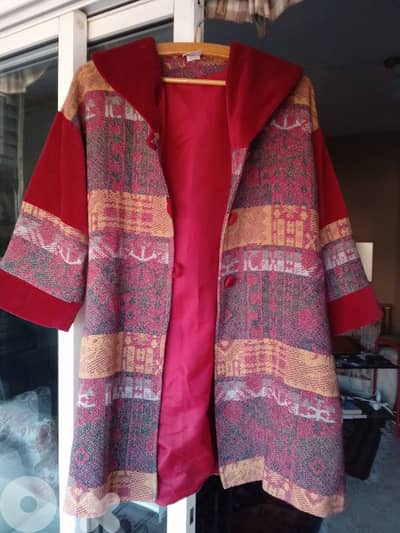 VINTAGE red velvet coat for girls
