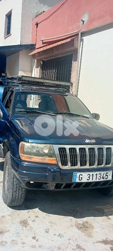Jeep Cherokee 2001 0