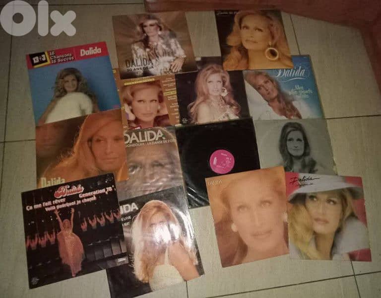 اسطوانات داليدا 33rpm-45rpm حوالي ١٣٠ اسطوانة 4