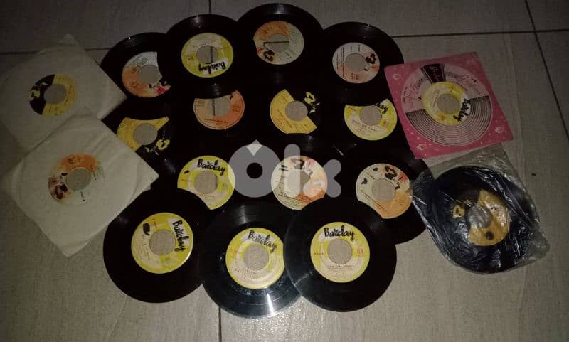 اسطوانات داليدا 33rpm-45rpm حوالي ١٣٠ اسطوانة 7