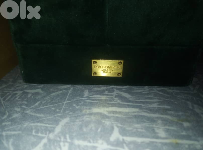 dolce & gabbana watch box 3