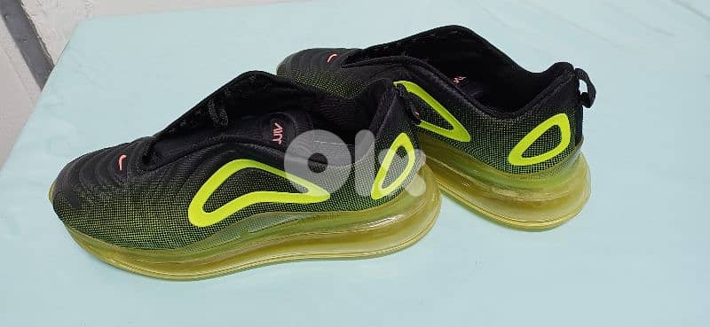 Nike Air Max (Size 43) Like new 7