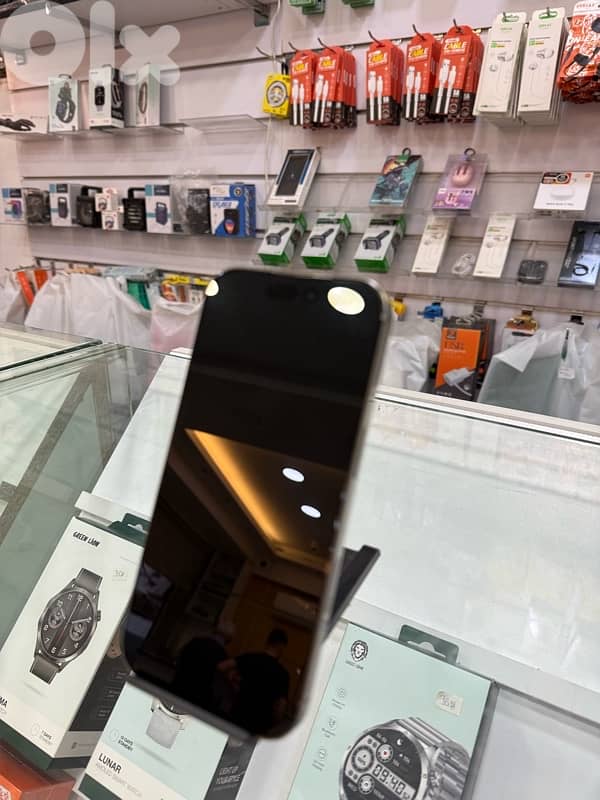 iphone 16 pro (bado jemrok) 2