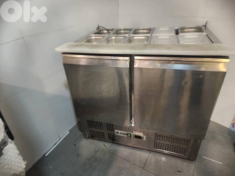 freezers and smoothie machine 4