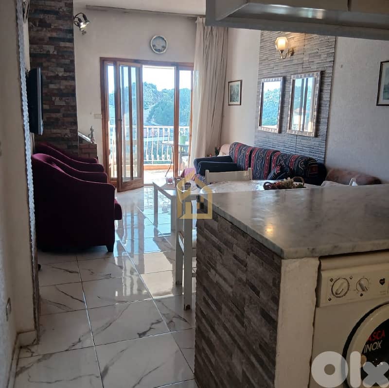 Chalet for rent in Feytroun RC25 شاليه  للإيجار في فيطرون 4