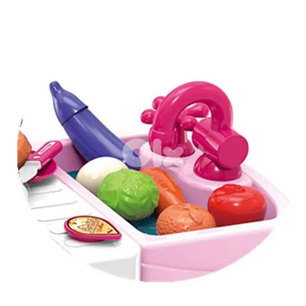 Girls Plastic kitchen 1