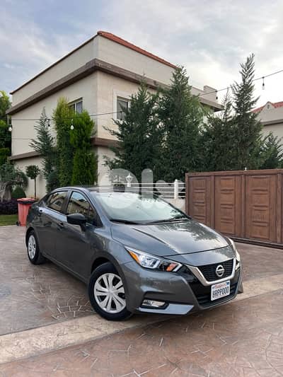 Nissan Versa 2021