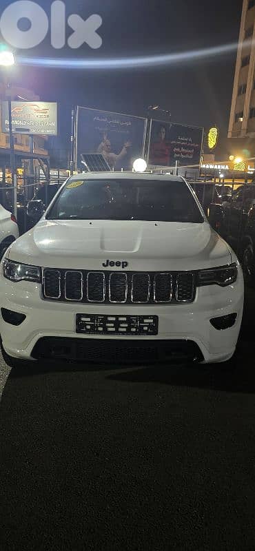 Jeep Grand Cherokee 2019 f. o sunroof ABS AIRBAG RIMS like new 0
