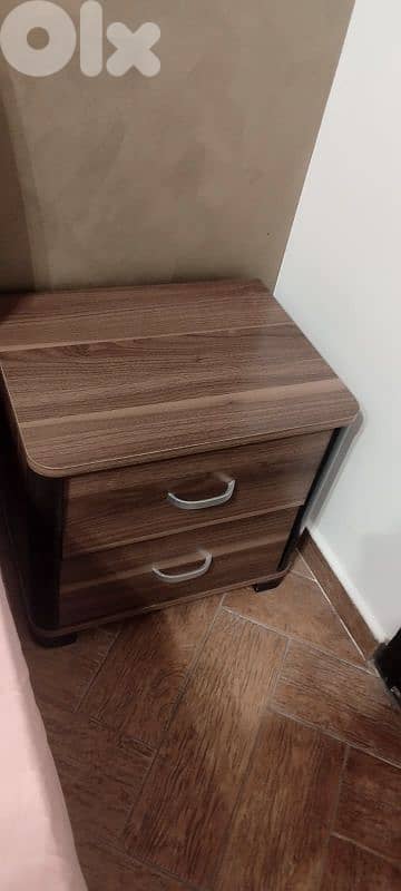 كلن مع بعض بيعة وحدي لأحسن سعر شبه جداد 4