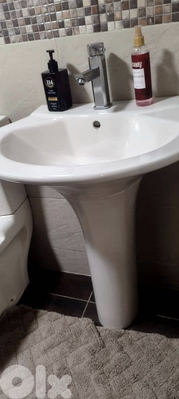 كلن مع بعض بيعة وحدي لأحسن سعر شبه جداد 15