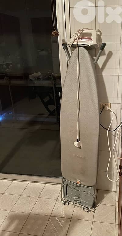 Steam iron Panasonic+ iron table