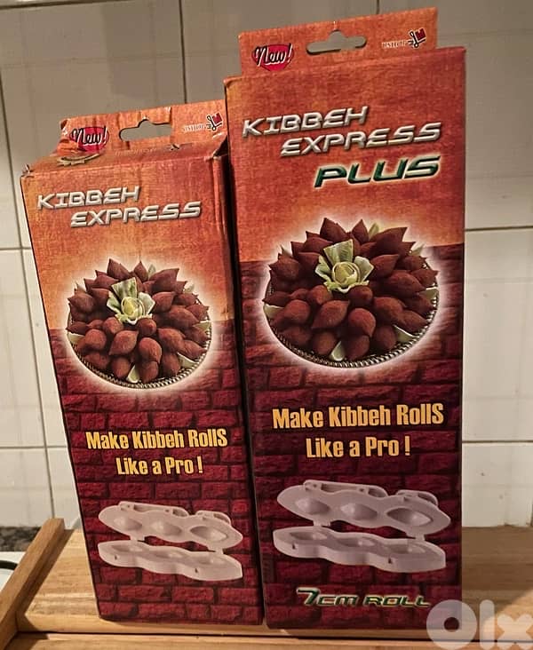 PLASTIC TUPPERWARES 1