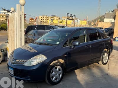 Nissan Tiida 2010