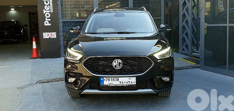 MG ZS 2025 Highest package  Only 11000km Warranty till 2028 0