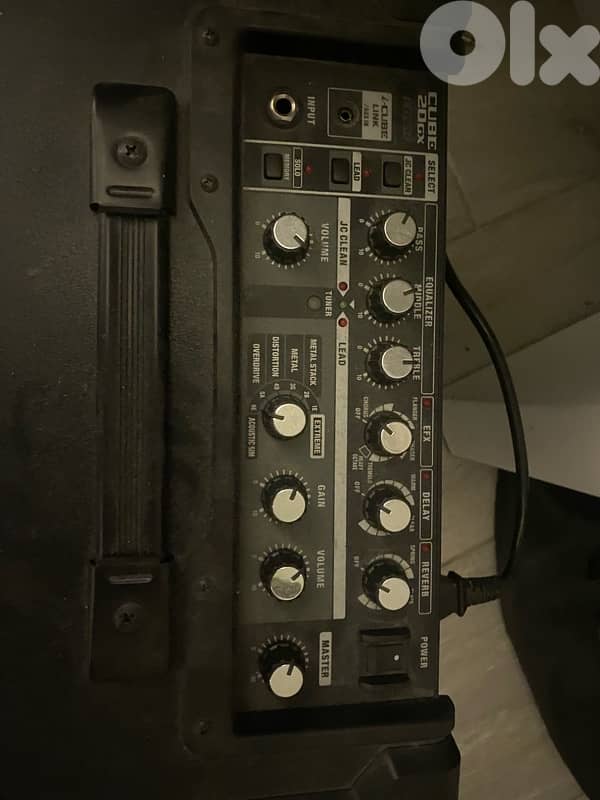 cort electric guitar + roland cube 20gx amplifier 2