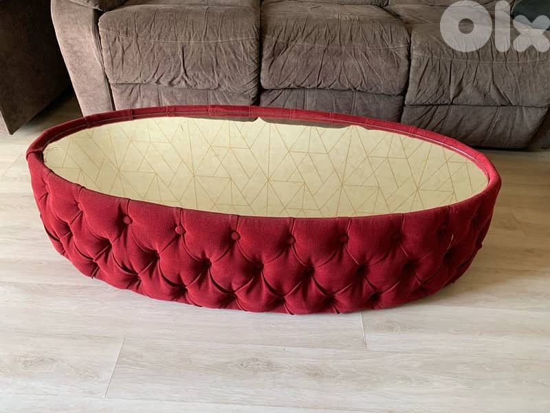 طاولة صالون لون بوردو مع مراية 0