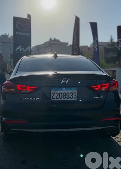 Hyundai Elantra 2018
