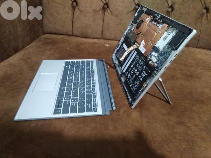 HP Elite x2 G8 i5 Gen 11, 16Gb Ram. بدو شاشة 5