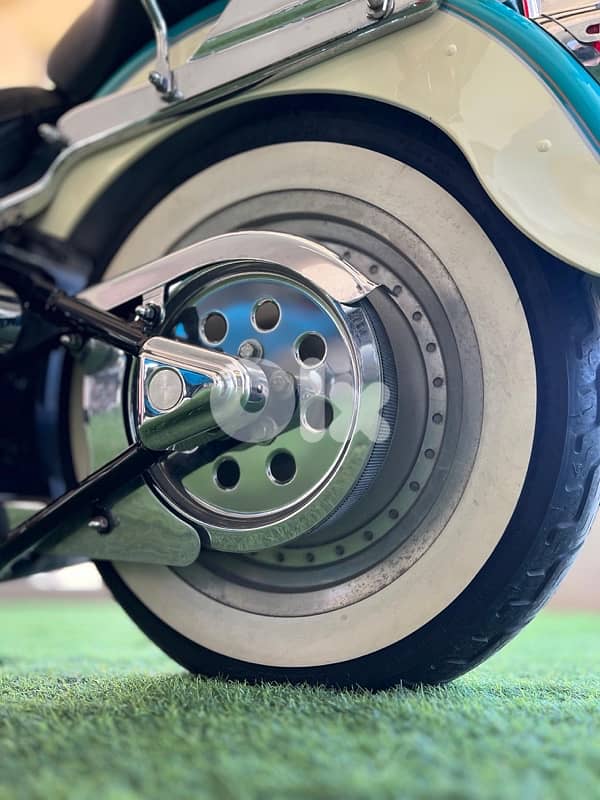 Harley Davidson Fat boy 14,000 km brand new! 9