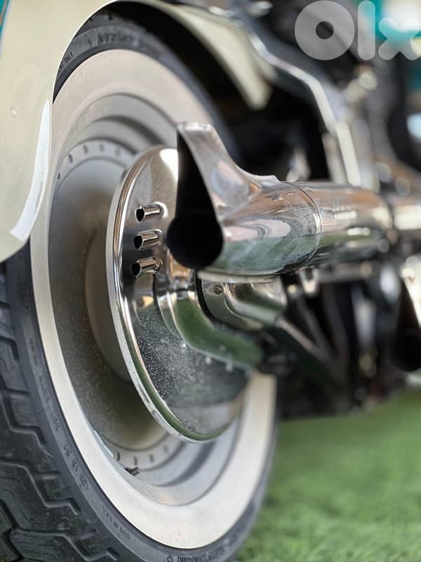 Harley Davidson Fat boy 14,000 km brand new! 15