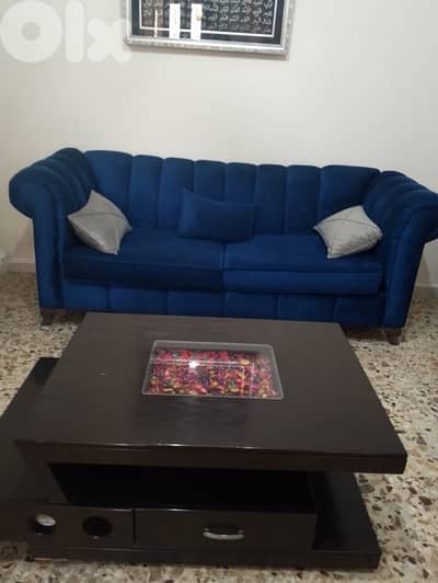 صالون ٤ قطع للبيع