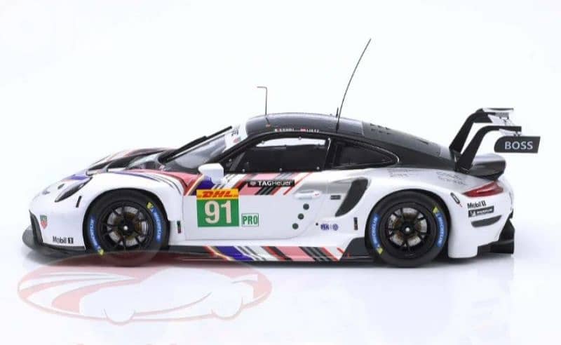 Porsche 911 RSR-19 (WEC 2022) diecast car model 1;18 2