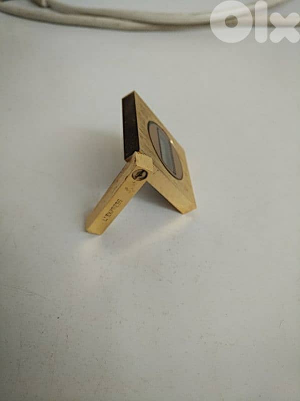 Vintage L'Express desk watch - Not Negotiable 3