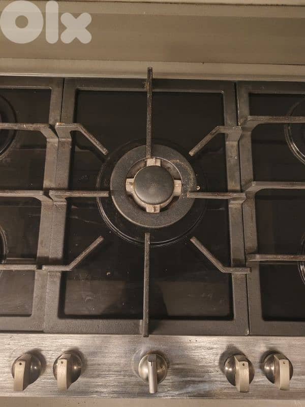 غاز اوركاسترى Alaska مع شفاط للبيع (فيتنام) 3