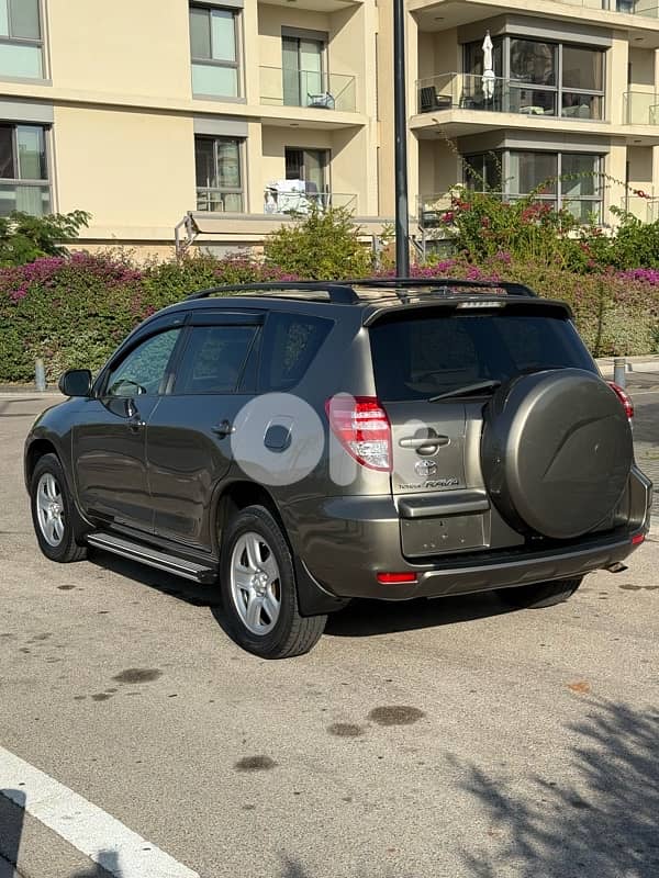 Toyota Rav 4 2010 0
