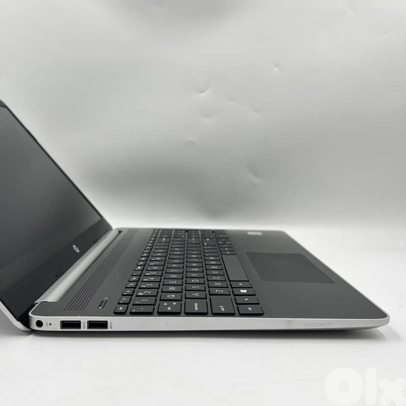 6146 Used Laptop HP 15-dy1122nr 7
