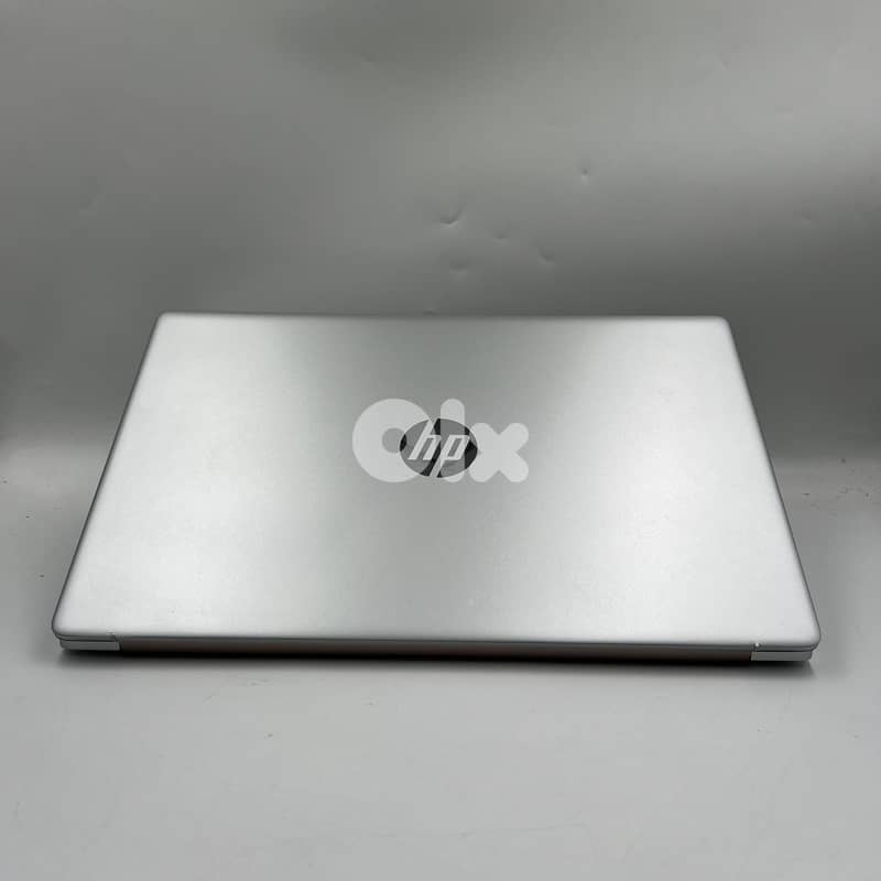 6141 Used Laptop HP 17-cn0013dx 3