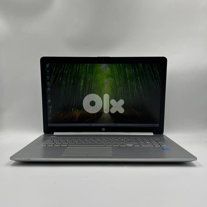 6149 Used Laptop HP 17-by4022wm 5