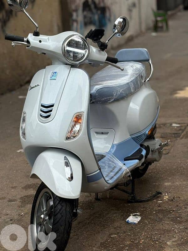 vespa 2023 150cc meshye 8000 3