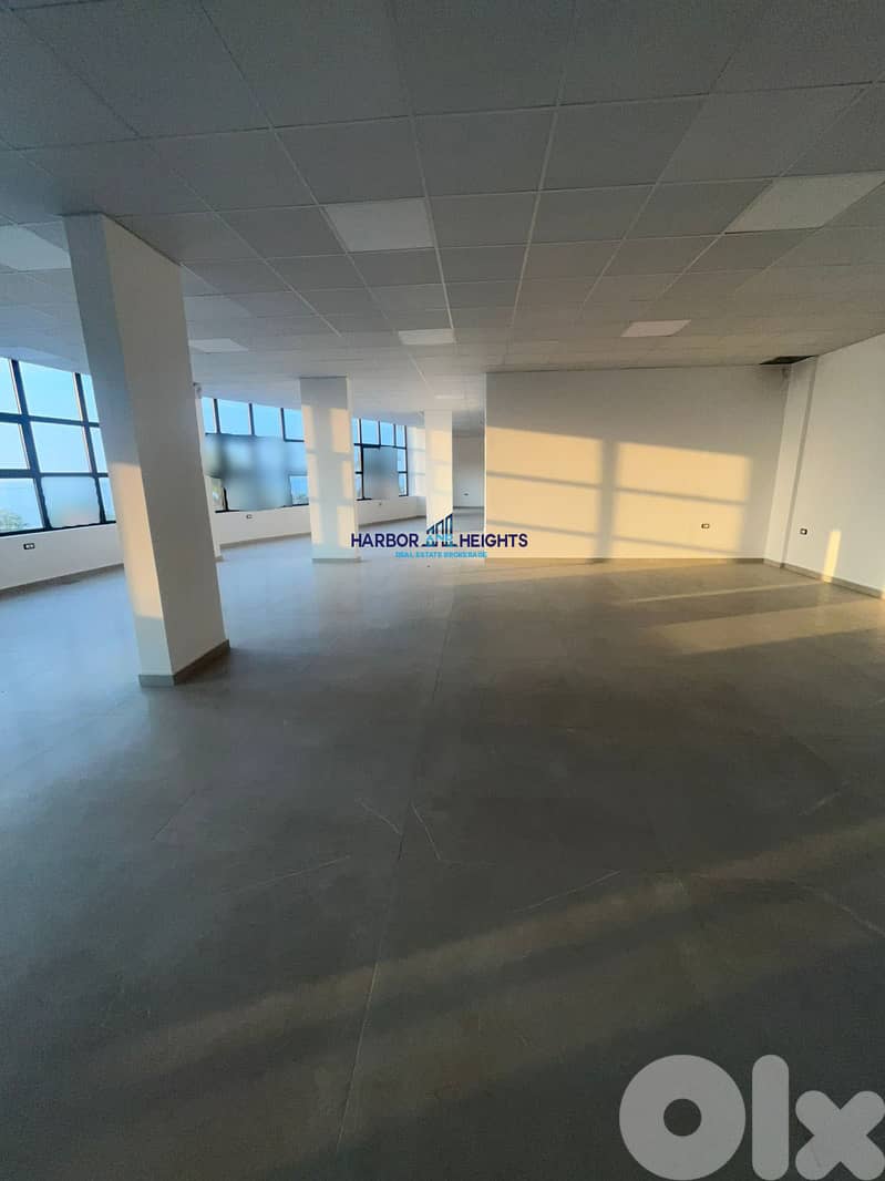 Commercial store for rent in Halat محل تجاري للإيجار في حالات 0