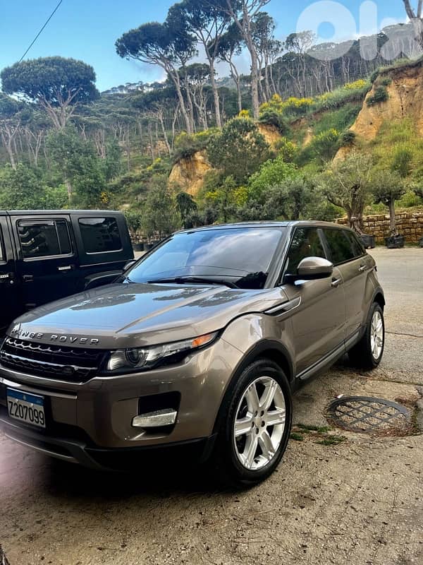 Land Rover Evoque 2015 0