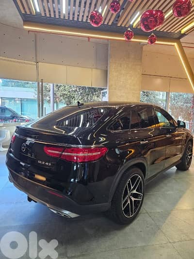 Mercedes-Benz GLE-43 model 2017