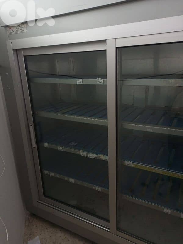 براد سوبرماركت للبيع يعمل بحالة جيدة 2